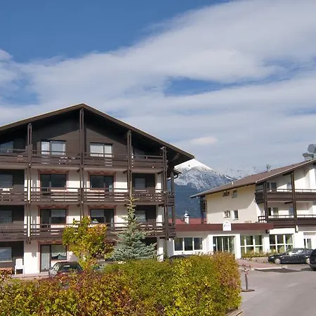 Clubhotel 3* Гётценс